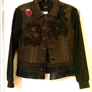 New**Beautiful denim feel jacket with lace and fringe.